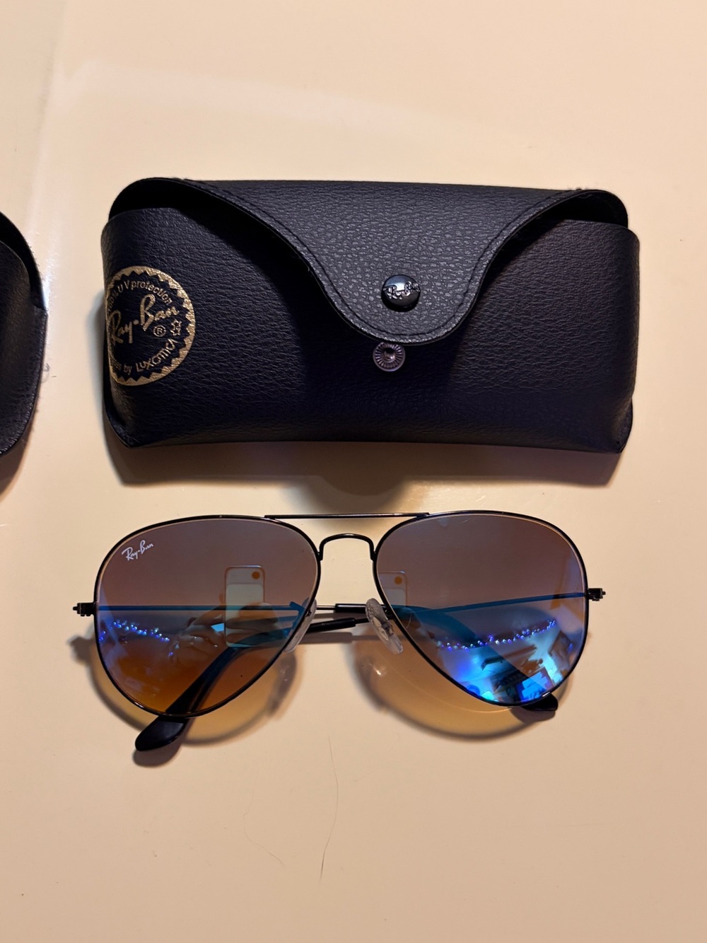 Ray-Ban Men’s Black Frame Sunglasses with Blue-Brown Mirrored Lenses - Authentic